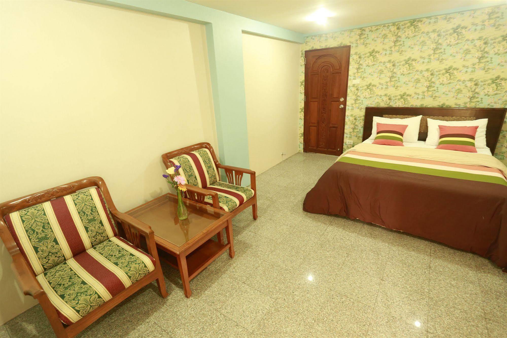 Banglumpoo Place Bangkok Ngoại thất bức ảnh
