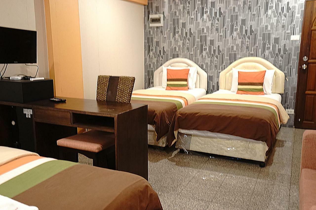 Banglumpoo Place Bangkok Ngoại thất bức ảnh